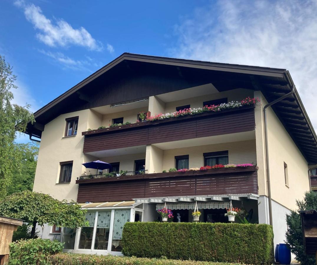 Ferienwohnung Mit Seeblick, Unterach Am Attersse Унтерах-ам-Аттерзе Екстер'єр фото